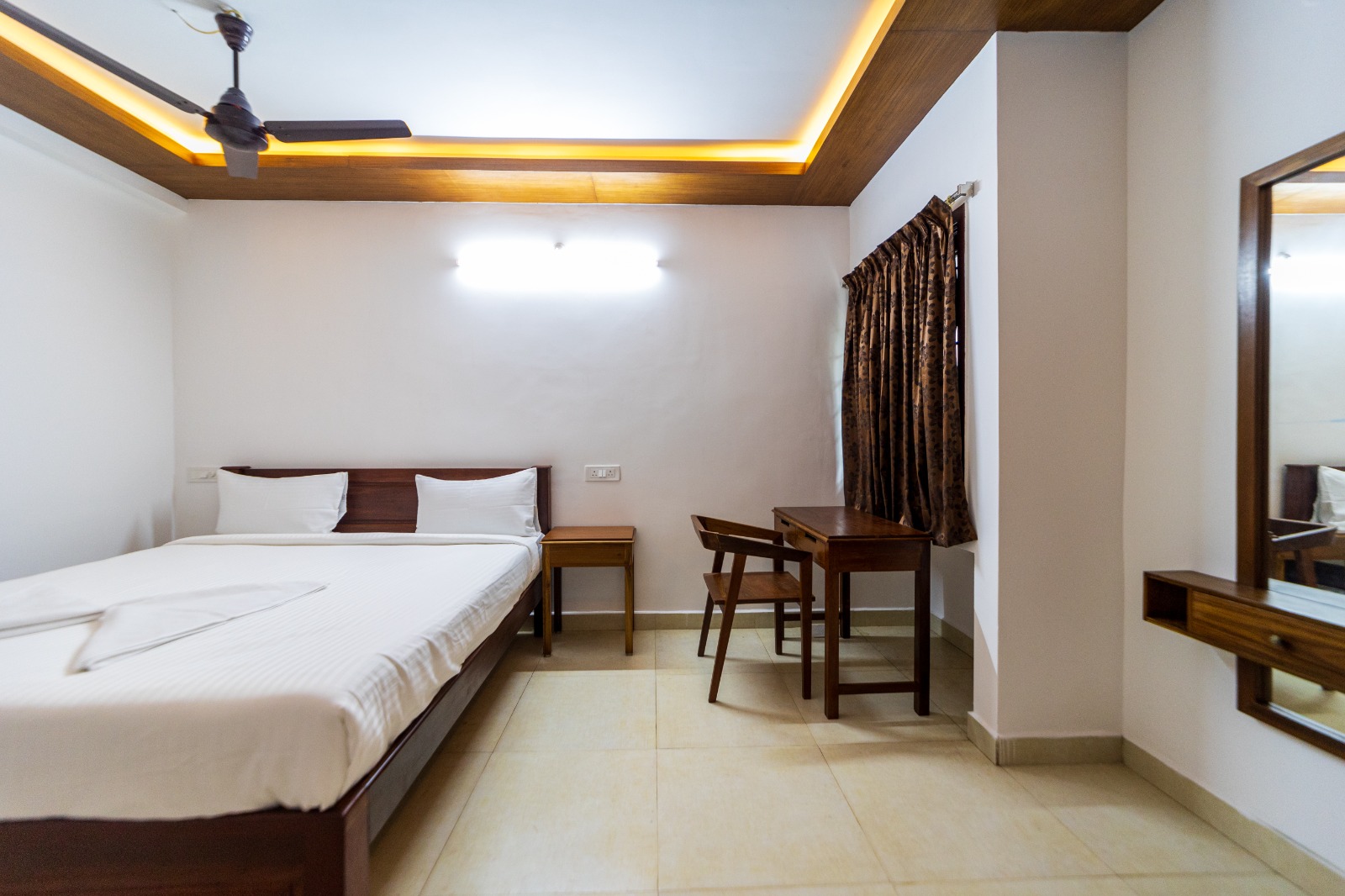 Deluxe Premium - Bonne Chance Heritage Residence 07